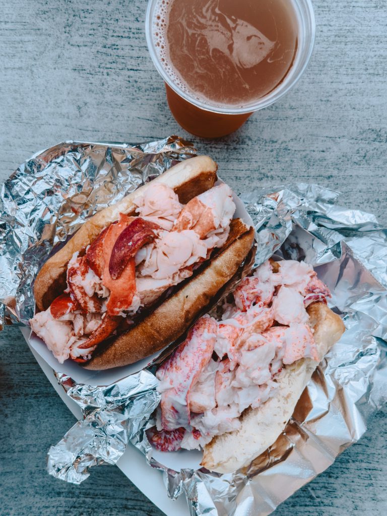 Boston lobster roll