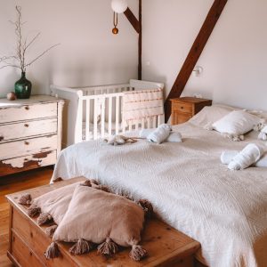 Miejsce z klimatem: Stodoła 1911 – niebanalny nocleg w sercu Pogórza Kaczawskiego